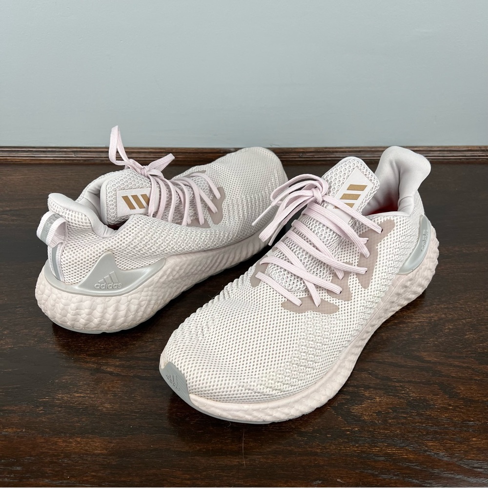 Adidas Alphaboost Sneakers Mens Running Shoes Size 10.5 Orchid Tint White